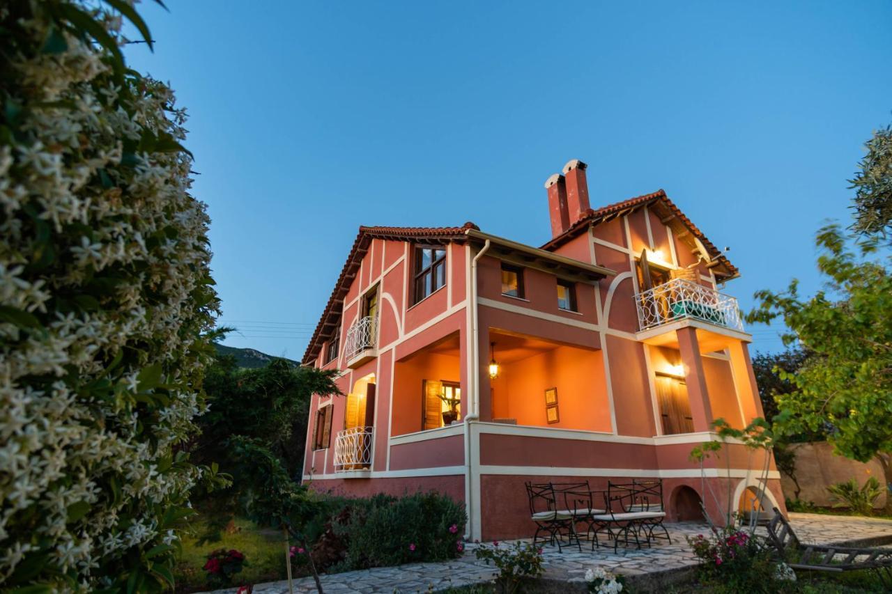 Beachfront Villa Meliti Ágios Matthaíos Eksteriør bilde